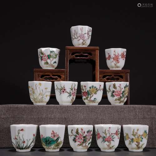 A set of twelve flora, pastel cupSpecification: single high ...