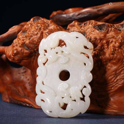 Hetian jade therefore jade dragon pattern.Specification: 5.8...