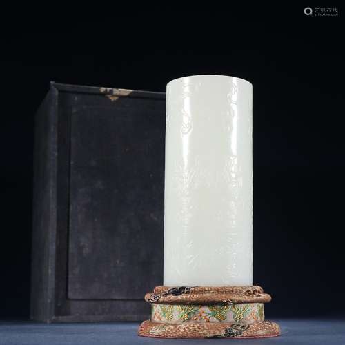 Hetian jade sea grain brush pot.Specification: clear height ...