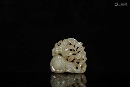 Hetian jade lie tiger carved pieces, the quality of the jade...