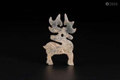 Ancient jade benevolent "deer" carvings, facial fe...