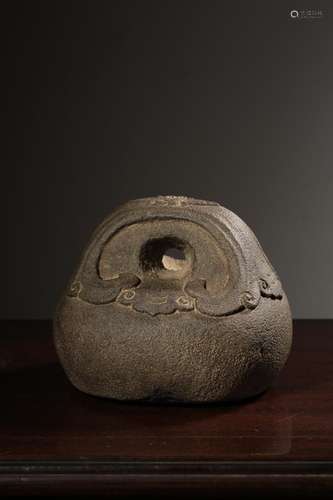 Bluestone ruyi Shi Quan linesSize: 16 cm wide, 13 cm high.