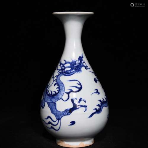 Blue and white dragon okho spring bottle of 24 x13