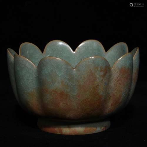 Your kiln ice crack lotus bowl 7.8 x12