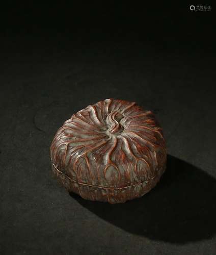 Red silk inkstone stone cover: even a birthThe shape of a be...