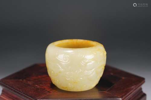 : hetian jade in extremely good fortune water jarDiameter: 5...