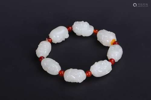 The eight immortals: hetian jade hand stringDiameter 2 cm we...