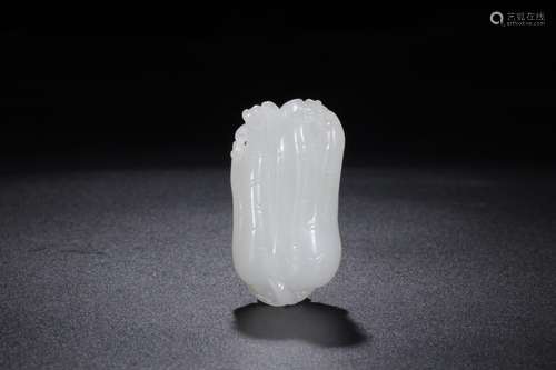 : hetian jade bergamot play piecesSize: 5.7 cm wide and 3 cm...