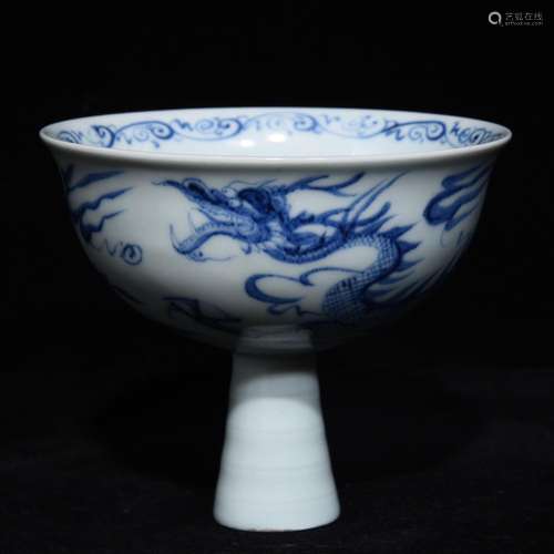 Blue and white anaglyph dragon 10.2 x12 tall bowl