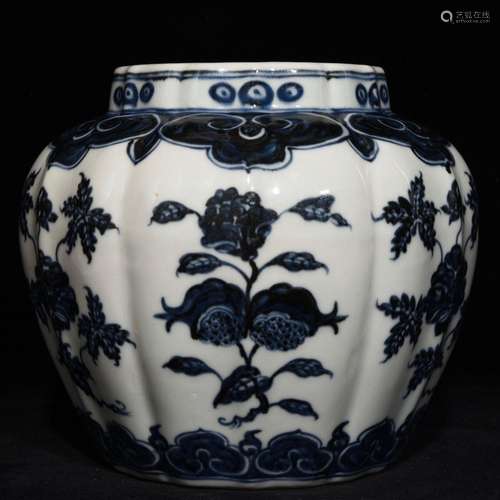 Blue and white flower grain melon leng 17 x19 tank