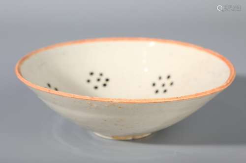 Ji kiln bowl of coloured drawing or patternHeight: 6 cm, wid...