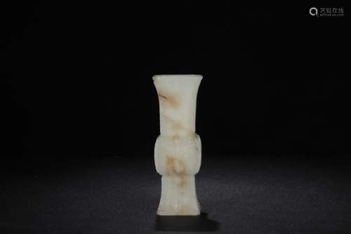 : hetian jade, beast grain vase with flowersSize: 17.9 cm wi...