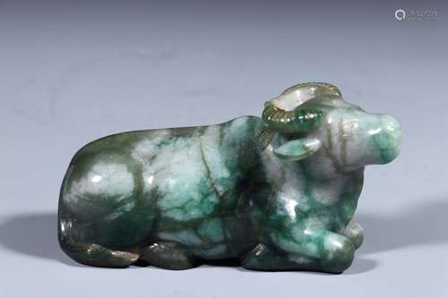 Jade: cattle lies furnishing articlesSize: 11.9 cm wide and ...