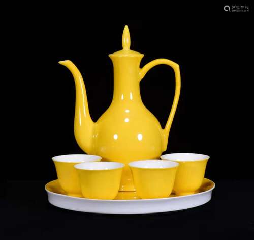 In yellow glaze wine, 2.5 * 22, 22 * 16, cup 5 * 6 m