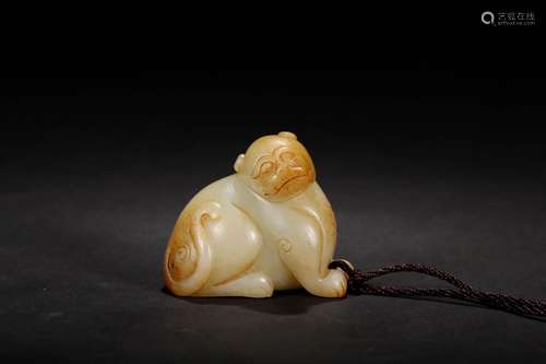 Hetian jade, benevolent to piecesSize: 6 x 3 x 5 cm weight: ...