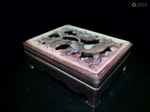 Purple stone and jade belt cover: dragon show bead four inks...