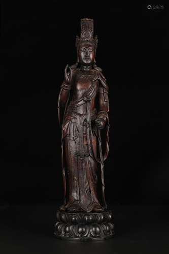 , the old Chen xiang guan Yin stands resemble furnishing art...