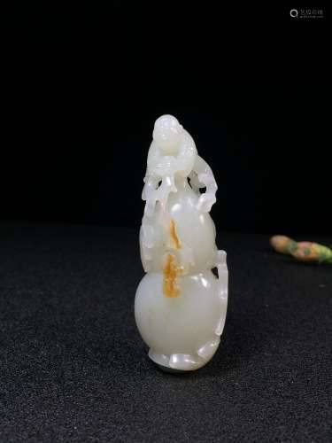 And hetian jade more blessing the children8.8 cm long, 3.1 c...
