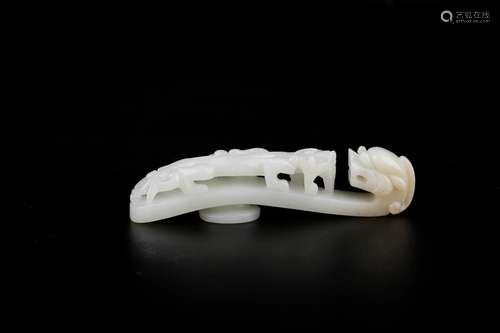 Hetian jade black dragon godchild bucklesSize: 11 * 2.5 * 3 ...