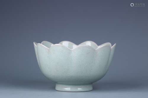 , your kiln lotus bowlSize: 10.5 cm diameter, 17.2 cm high w...