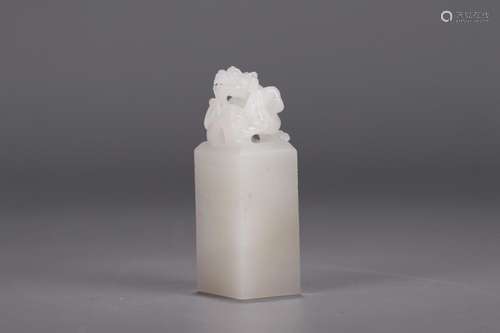 : hetian jade benevolent print2.3 cm long, 1.9 cm wide, 6 cm...