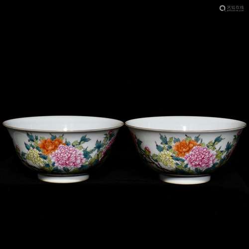 1 famille rose flower green-splashed bowls7.2 diameter 15