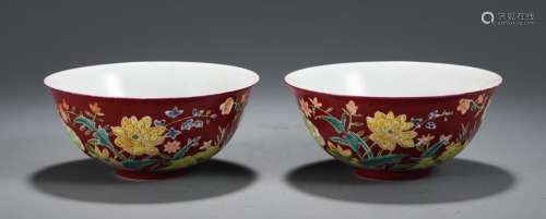 A pair of, colorful flowers bowl5 11.6 cm in diameter size, ...