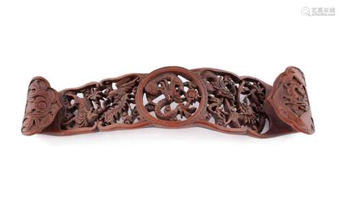 MYTHICAL CREATURES CARVED WOODEN BELT HOOK