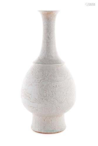 GUAN WARE BLANC DE CHINE DRAGON VASE