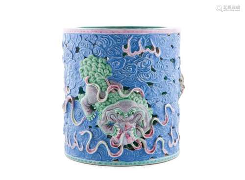 A FINE AND RARE CHINESE MOULDED BRUSH POT