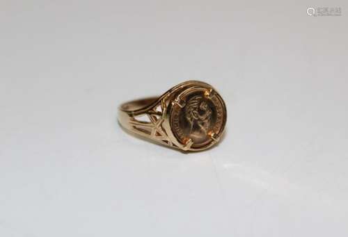 9ct gold Maximiliano Emperador, one peso coin ring, approxim...