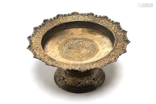 A gilded silver niello stem tray decorated with a Singha alt...