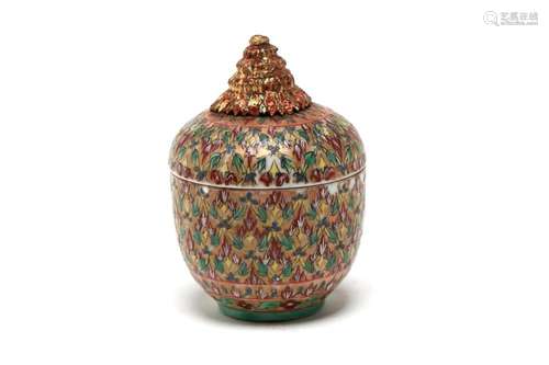 A Benjarong Lai Nam Thong covered jar with gold enameled fin...