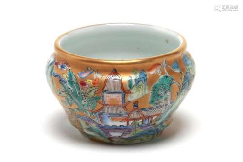 A polychrome porcelain Lai Nam Thong spittoon painted with p...
