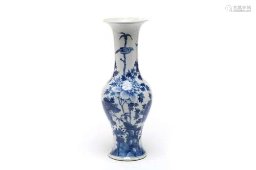 A blue and white porcelain baluster vase long neck with flar...