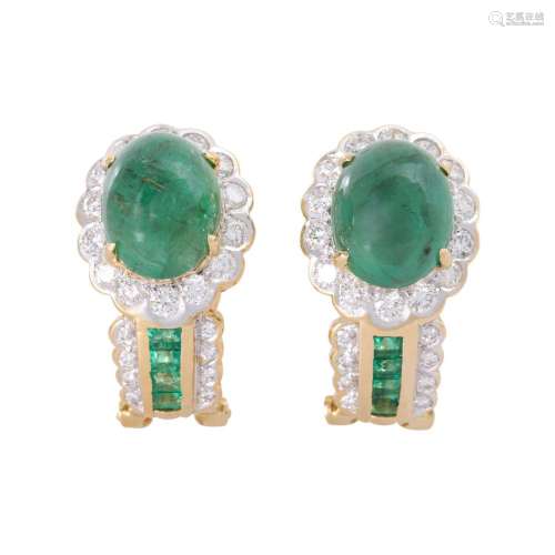 Pair of ear clips with emeralds and diamonds