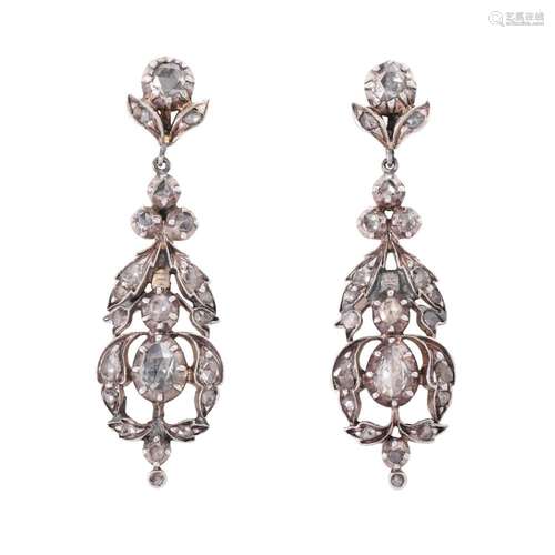 Historism earrings with diamond roses