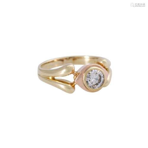 Ring with diamond ca. 0,7 ct,