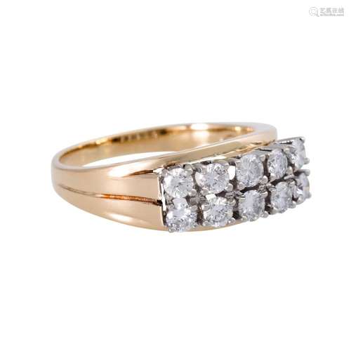 Ring with diamonds total ca. 0,8 ct,