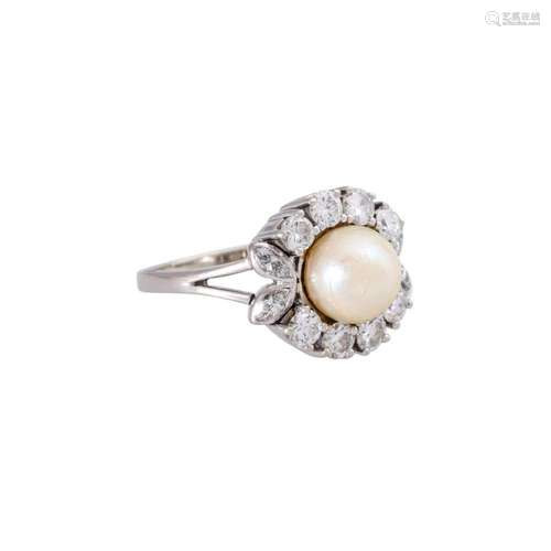 Ring with pearl and diamonds together ca. 1,2 ct,