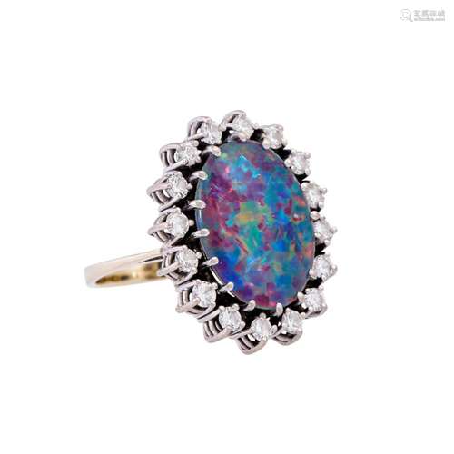 Ring with opal triplet surrounded by diamonds