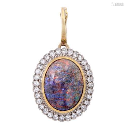 Clip pendant with opal entouraged by diamonds total approx. ...