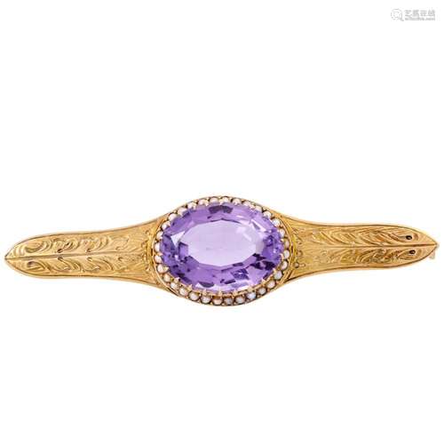 Brooch with fine amethyst surrounded by seed pearls,