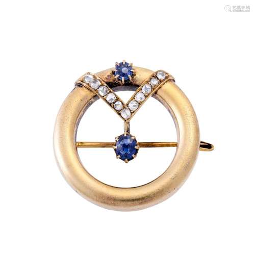 Brooch with 2 sapphires and 11 diamond roses,