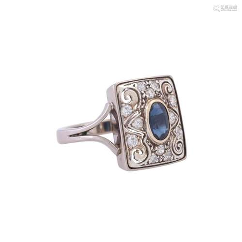 Ring with sapphire and small diamonds,