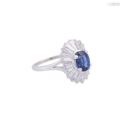 Ring with sapphire ca. 1,3 ct and diamonds