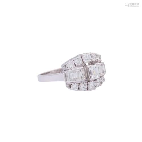 Ring with diamonds total approx. 1.4 ct,