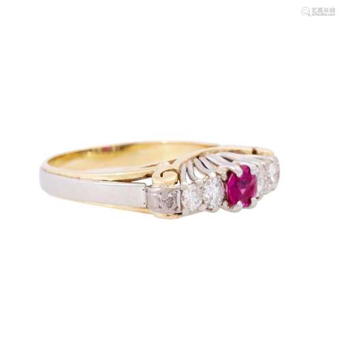 Ring with ruby and diamonds together ca. 0,4 ct,