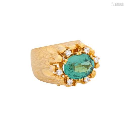 Ring with fine mint green tourmaline and 6 diamonds total ca...