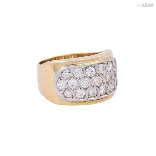 Ring with diamonds together ca. 1 ct,